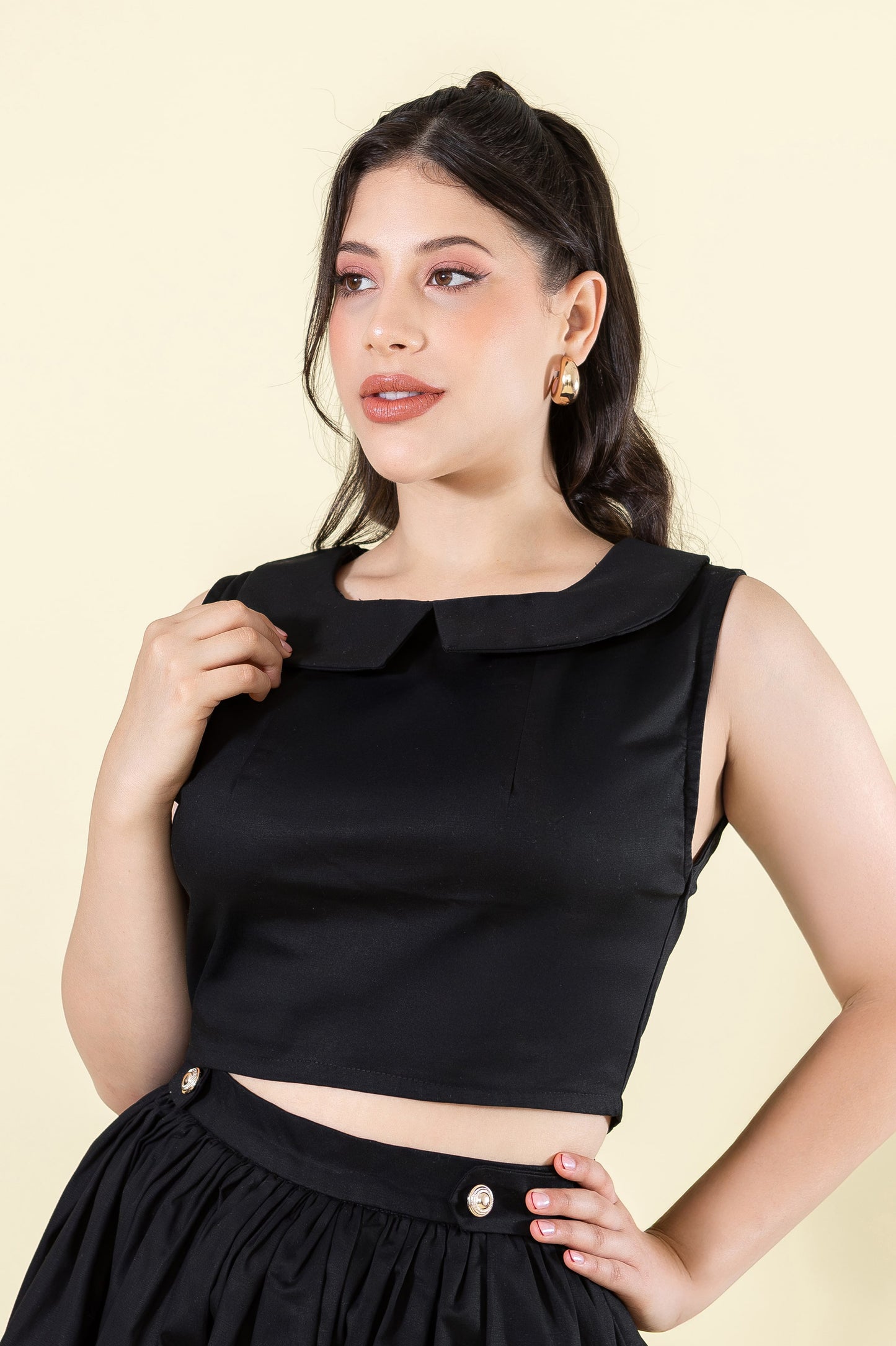 Blusa crop So Chic! negro