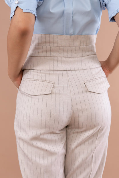 Pantalón Gracia beige con líneas